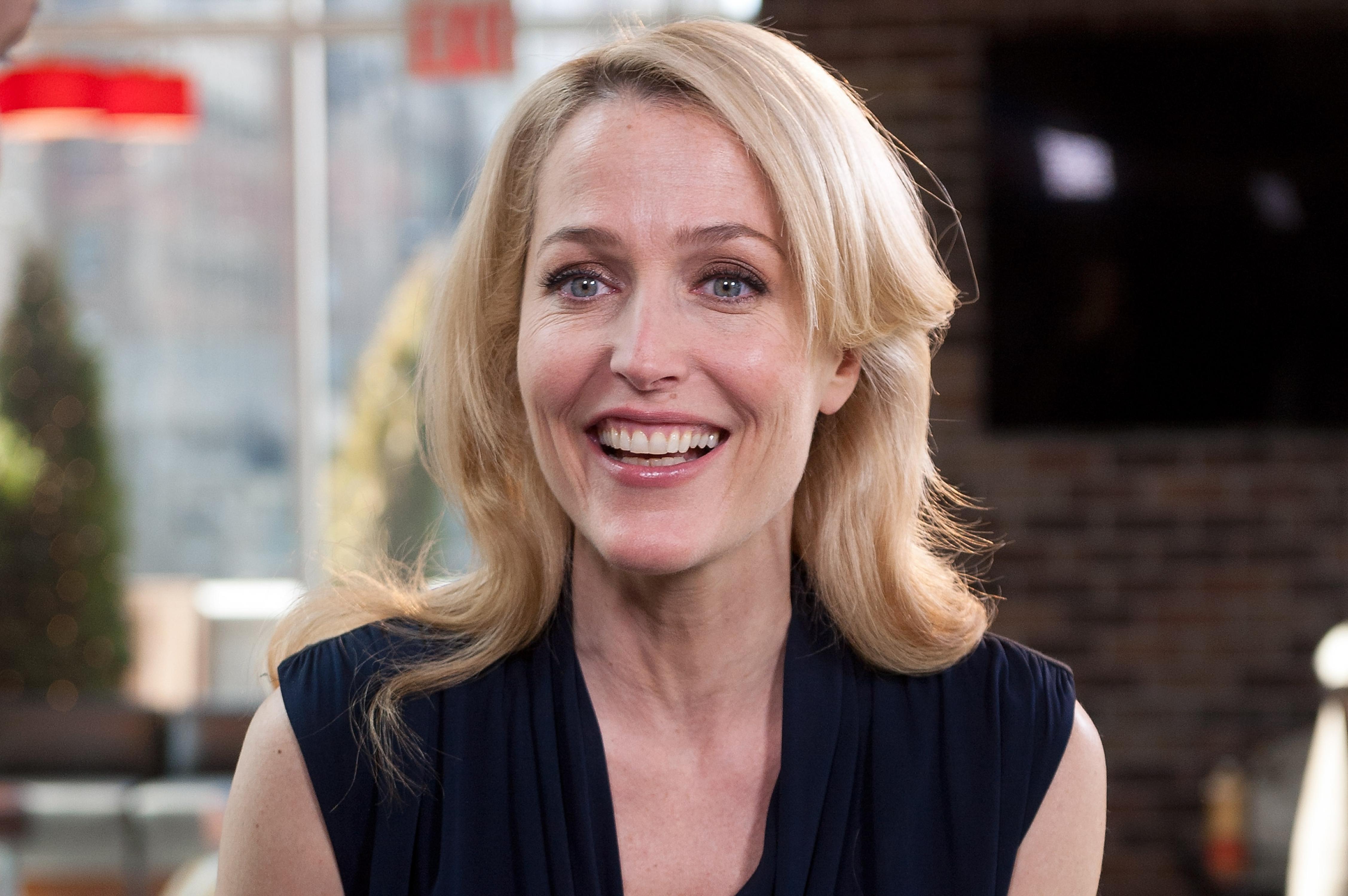 Gillian Anderson 225